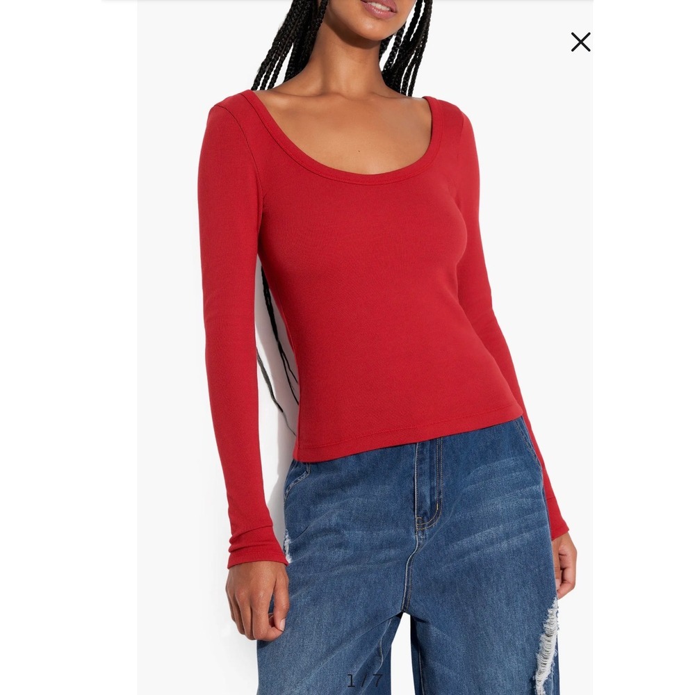 New Spiritual Gangster Women’s Medium Red Top Ribbed‎ Y2K Minimalist